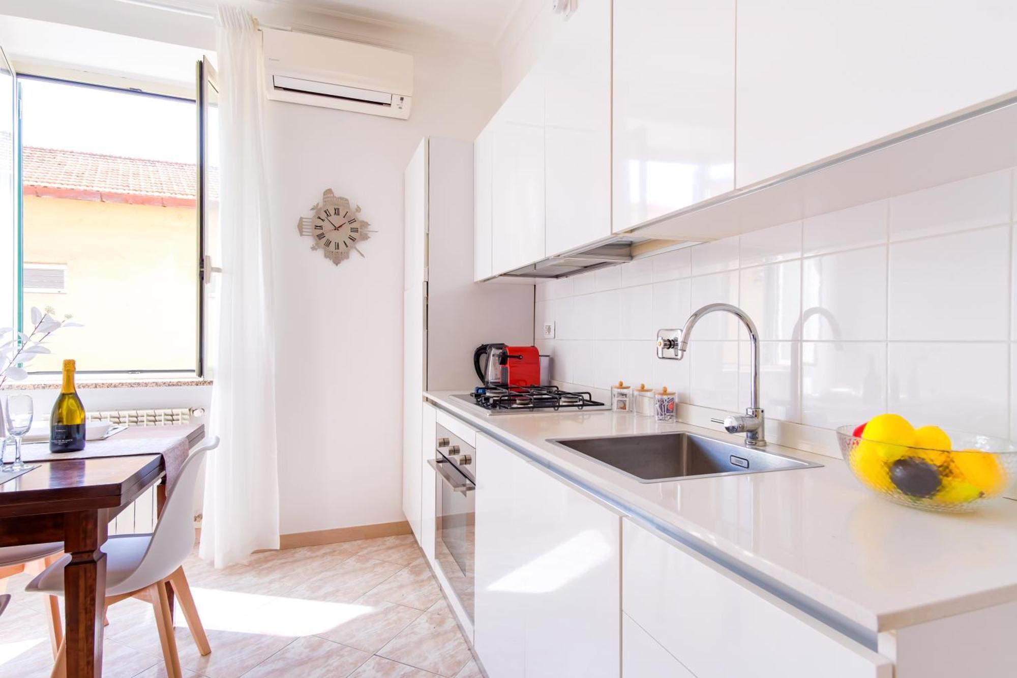 Apartment Elegantis Labicana - Few Steps From The Colosseum *